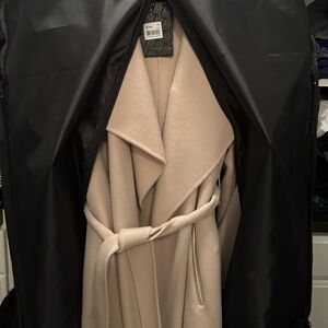 Mackage brand new Mai coat with bag
